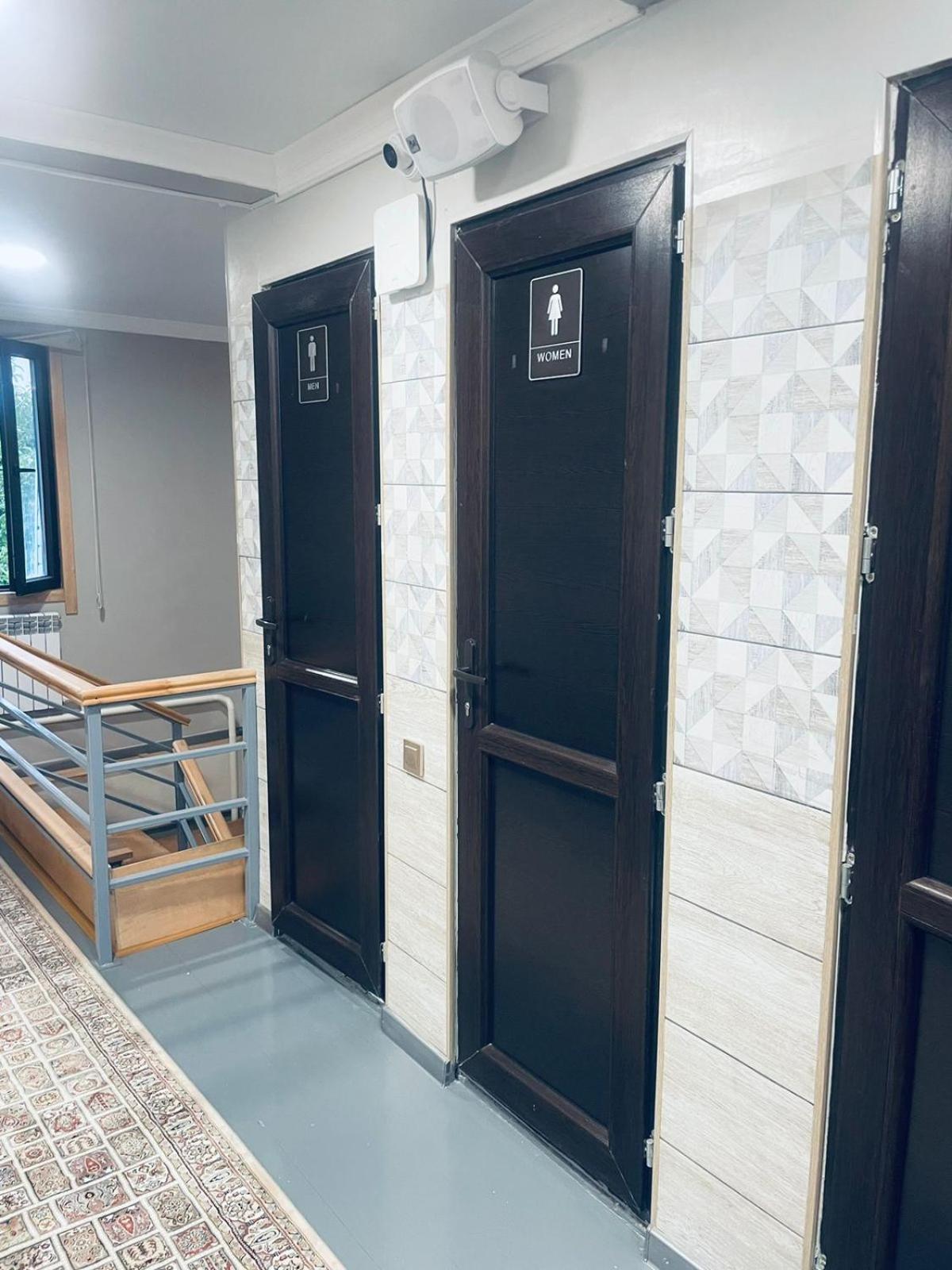 Salamat Hotel Бишкек Екстериор снимка