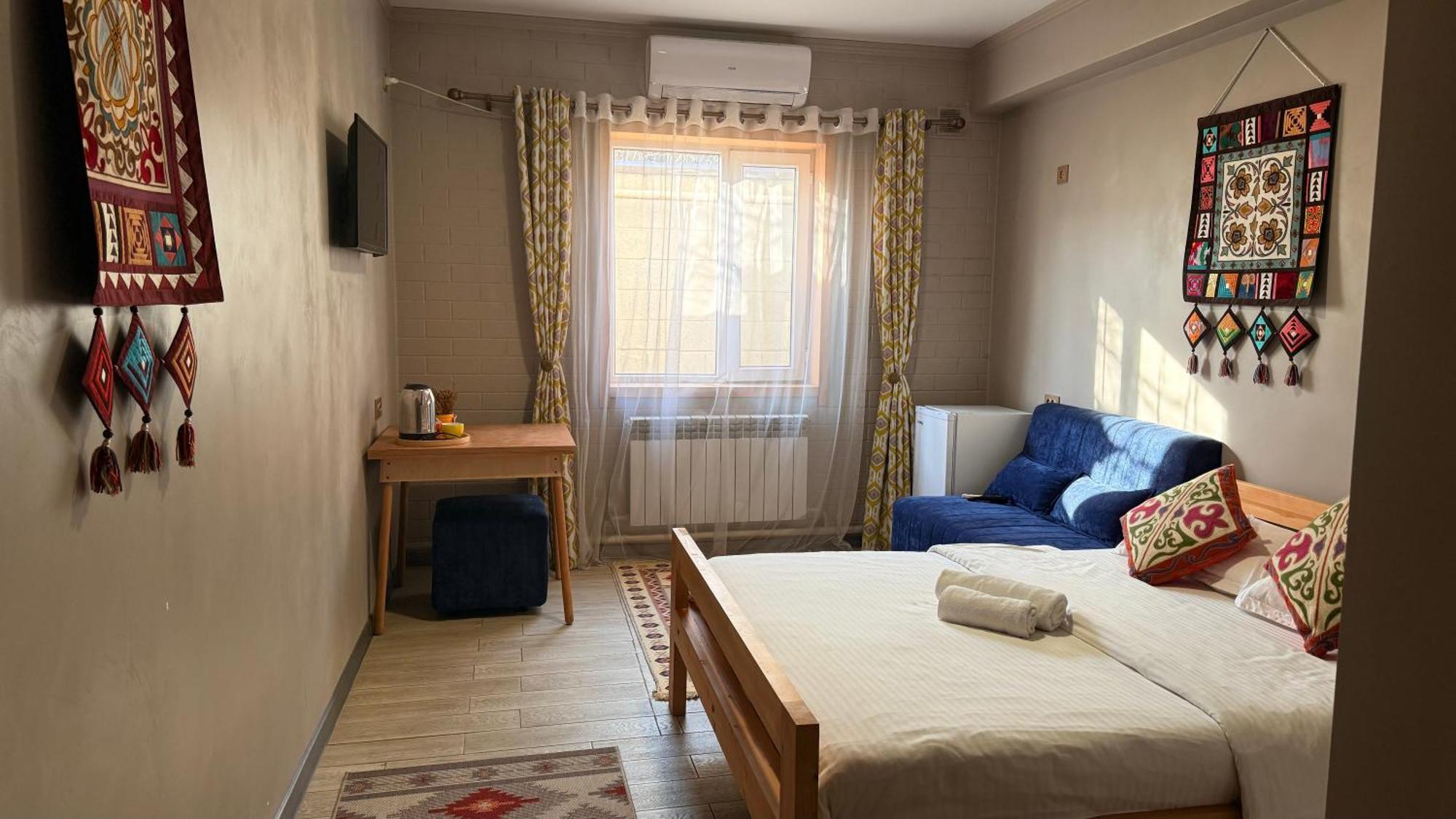 Salamat Hotel Бишкек Екстериор снимка