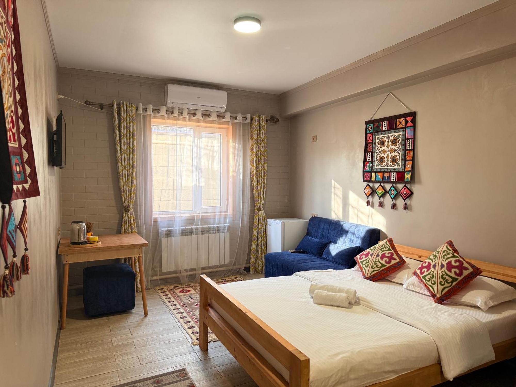 Salamat Hotel Бишкек Екстериор снимка