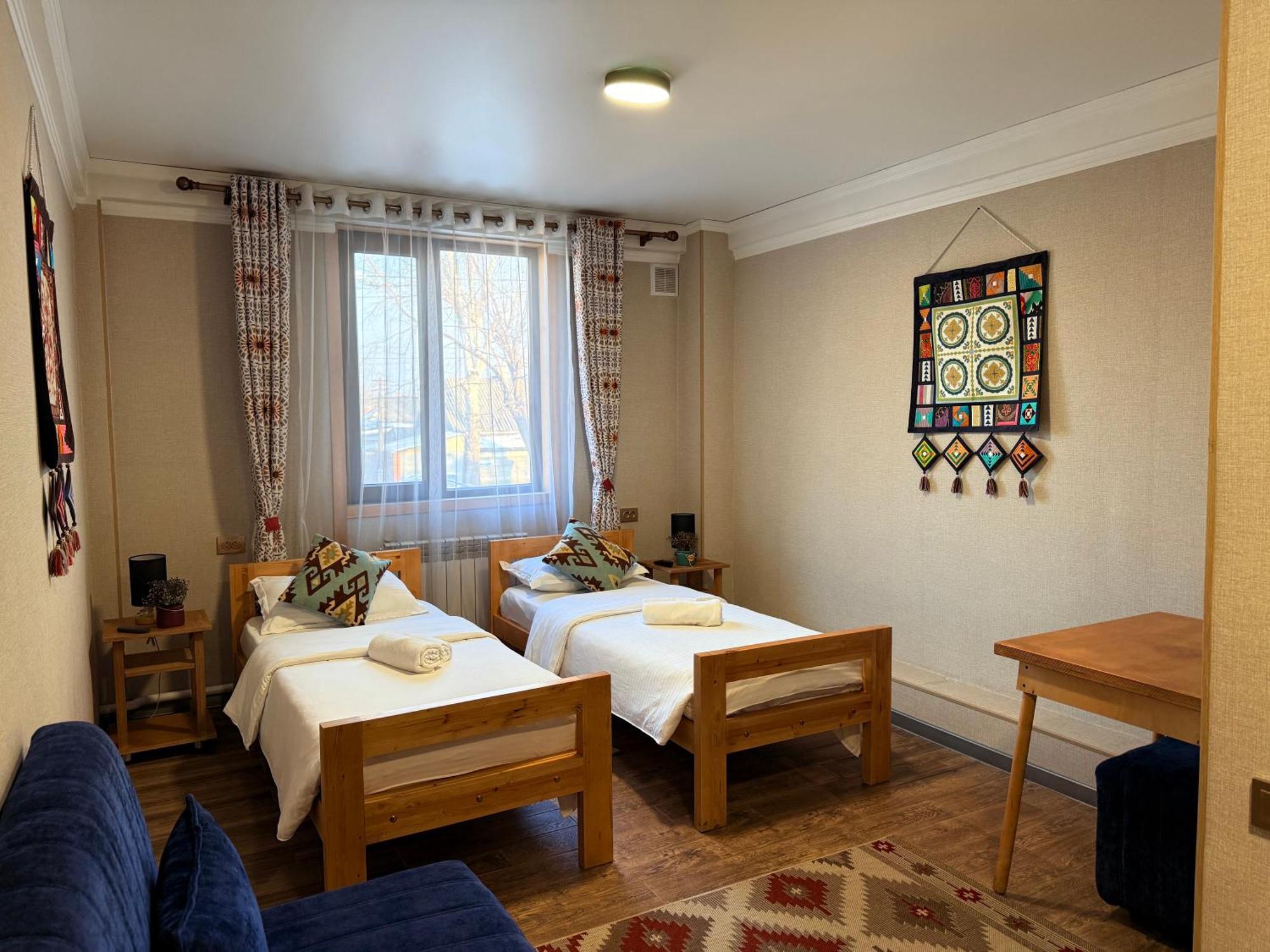 Salamat Hotel Бишкек Екстериор снимка