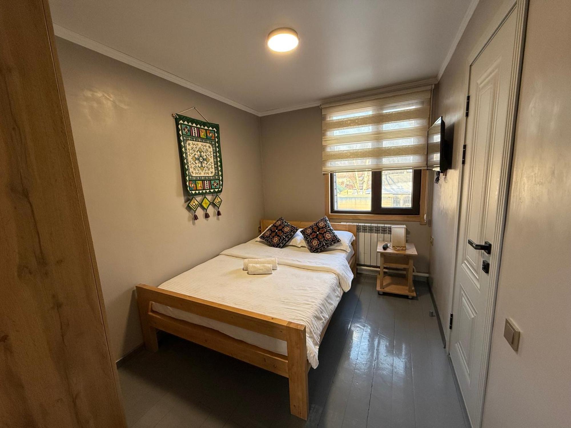Salamat Hotel Бишкек Екстериор снимка