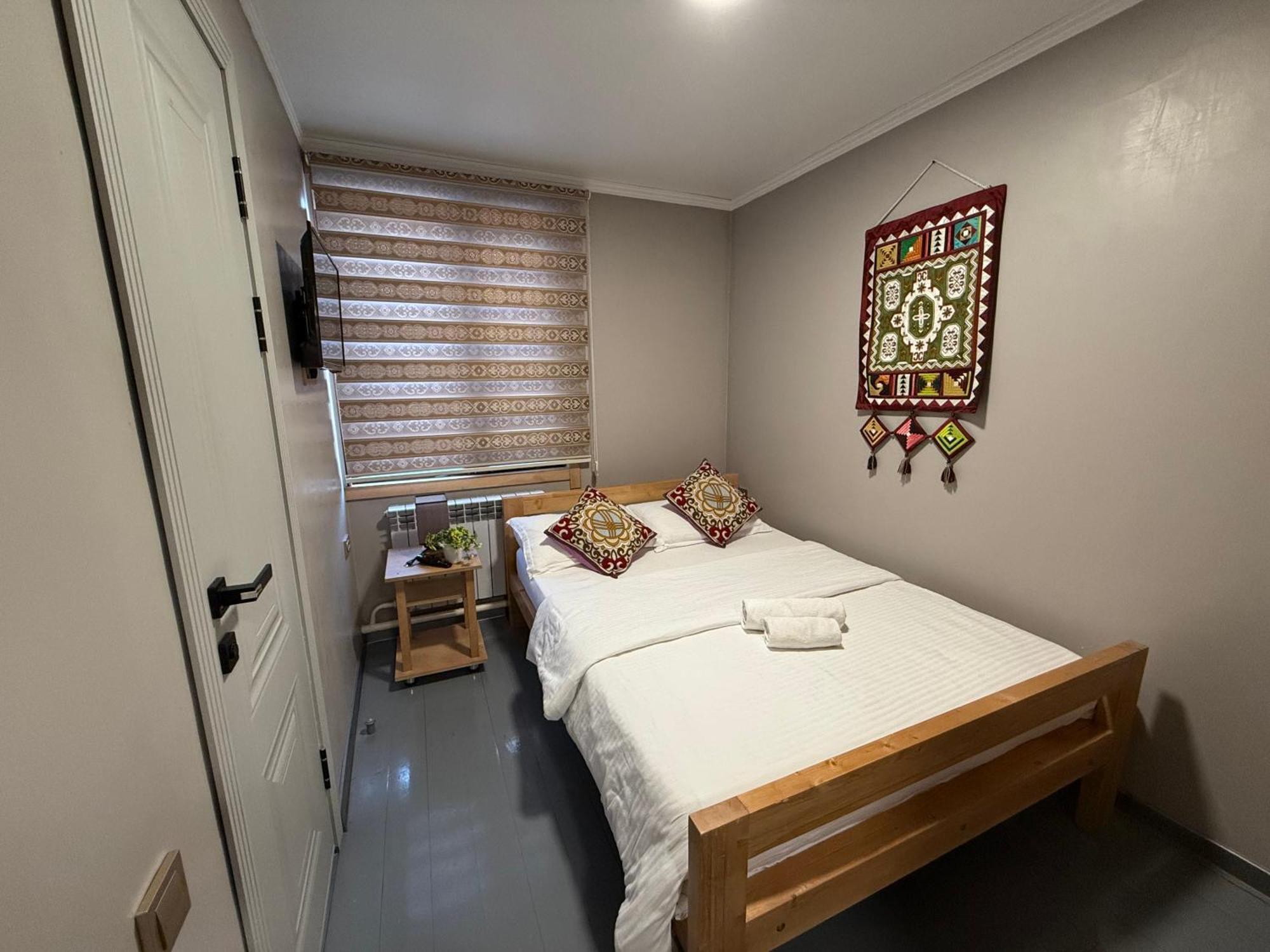 Salamat Hotel Бишкек Екстериор снимка