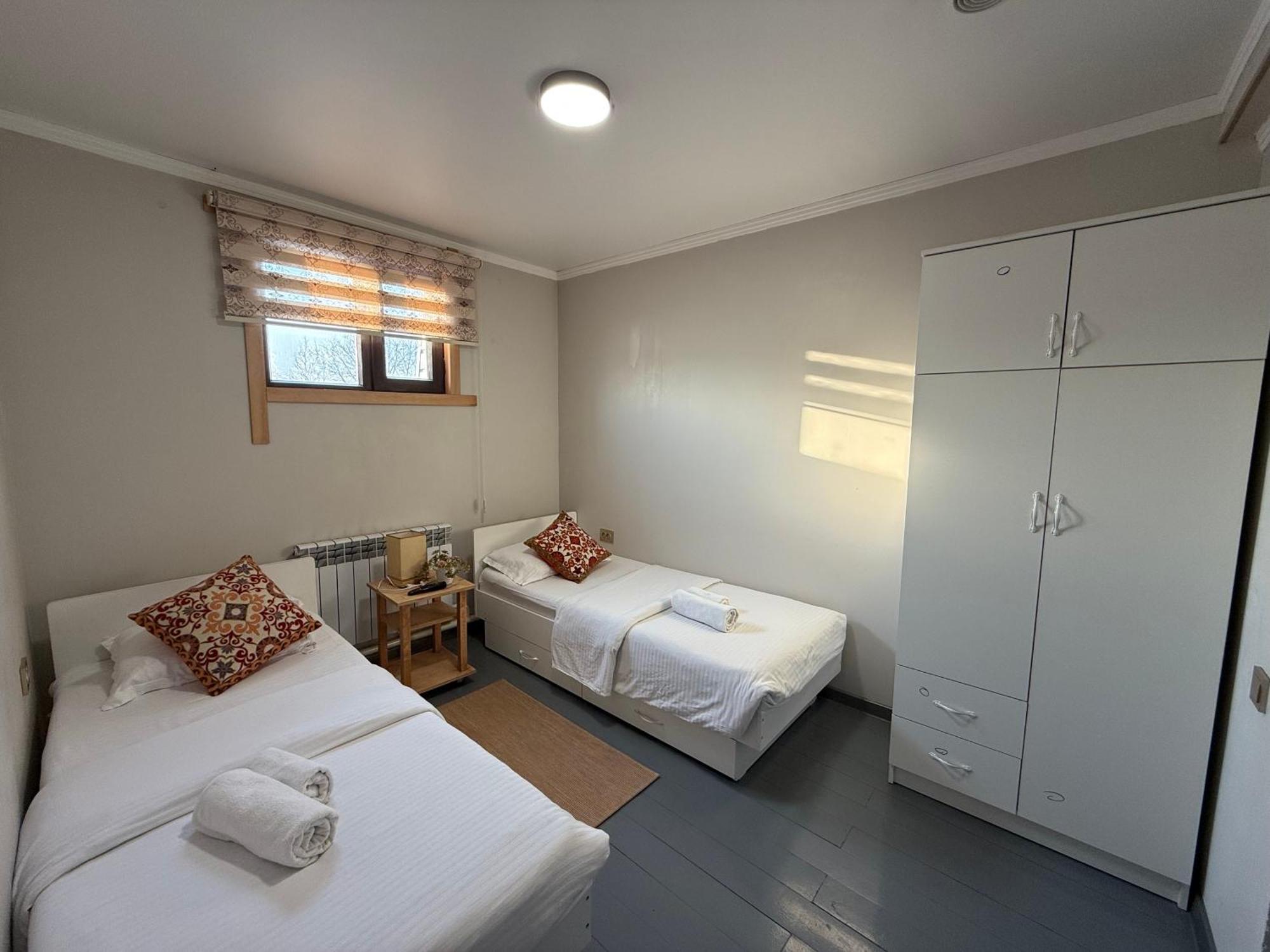 Salamat Hotel Бишкек Екстериор снимка