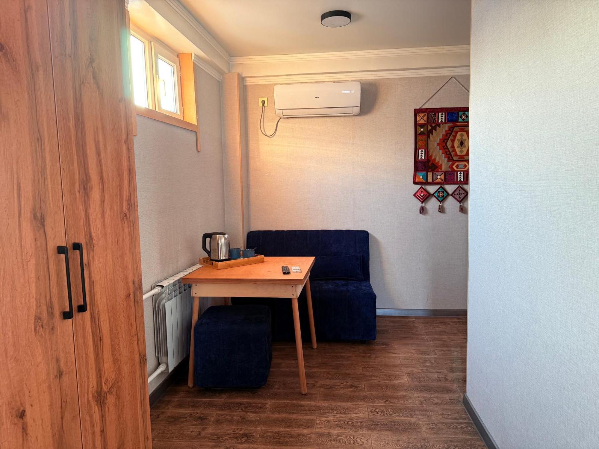 Salamat Hotel Бишкек Екстериор снимка